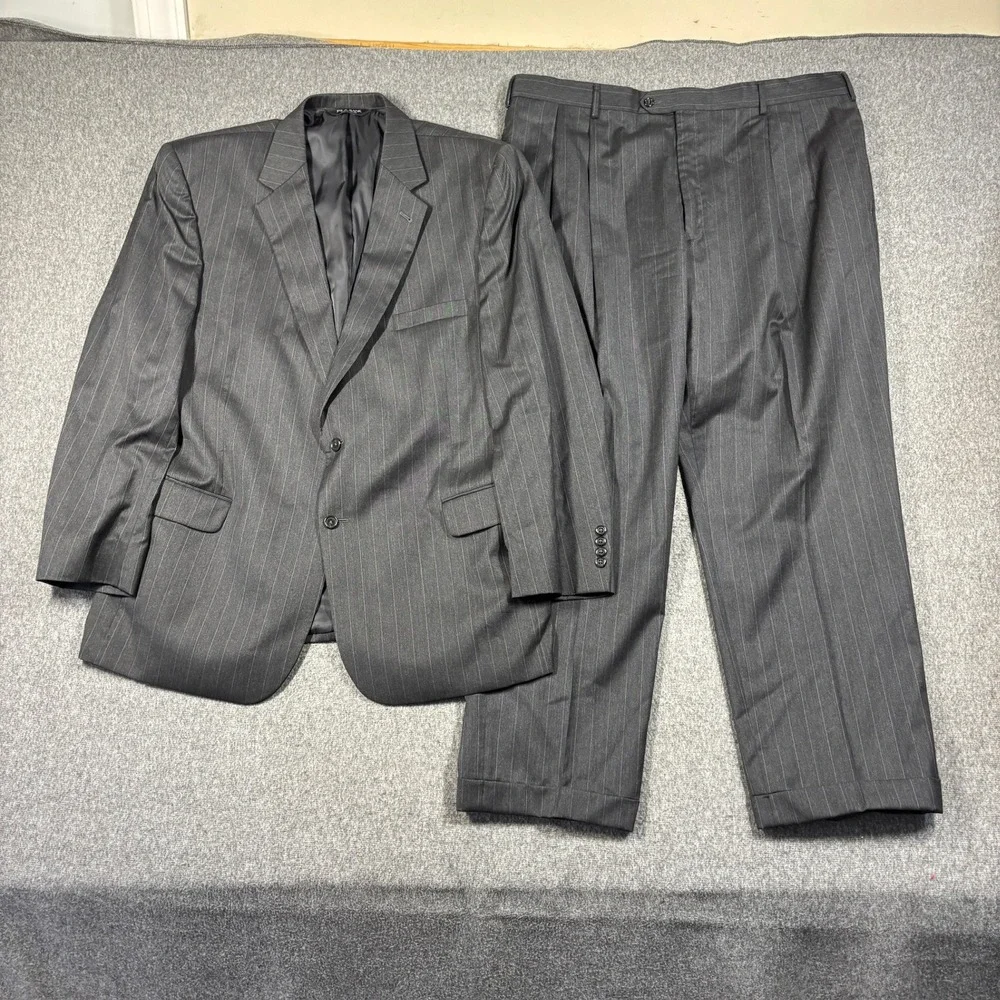 Jos. A. Bank Mens 48R Charcoal Pinstripe 100% Wool 2-Piece Suit Gordon 40X31